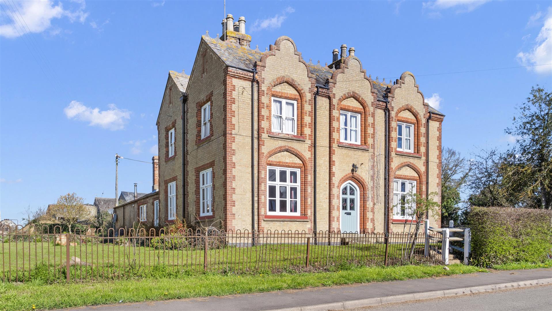 4 Bedroom for sale in Ely Cheffins Ely Rural